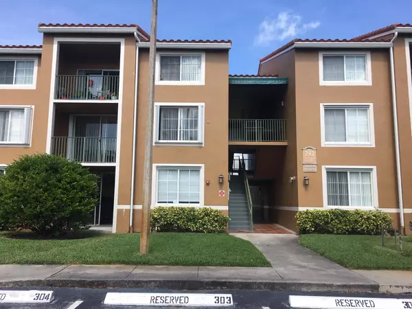 7912 Sonoma Springs CIR 203, Lake Worth, FL 33463