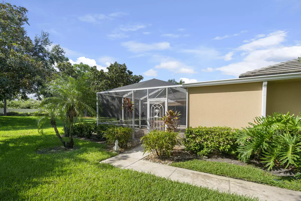 Port Saint Lucie, FL 34986,1200 Sun Terrace CIR 23b