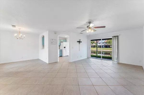 Riviera Beach, FL 33407,6204 Sandy Bank TER