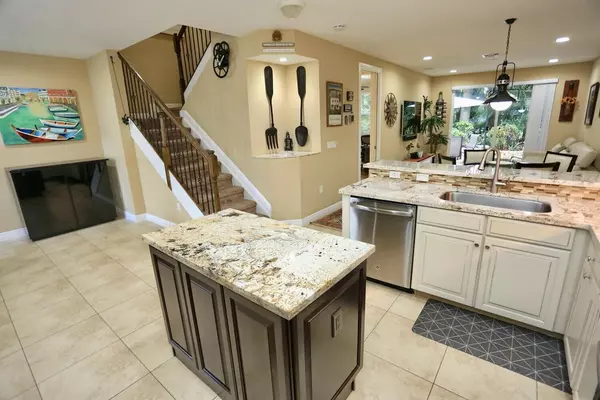 Delray Beach, FL 33484,16177 Poppyseed CIR 503