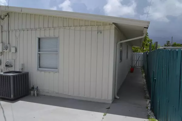 Fort Lauderdale, FL 33309,377 NW Nw 49th Street ST