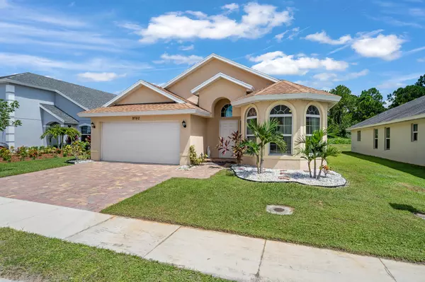 9760 Palm Breezes Dr DR, Fort Pierce, FL 34945