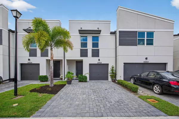 3942 SE Caladium CT, Stuart, FL 34997