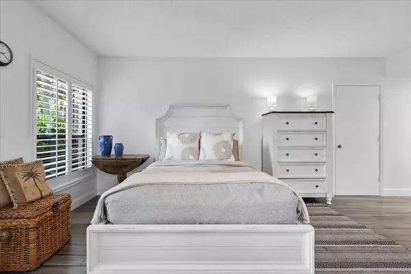 Wellington, FL 33414,11863 Wimbledon CIR 404