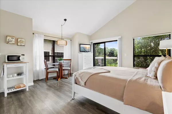 Wellington, FL 33414,11863 Wimbledon CIR 540
