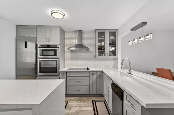 Boca Raton, FL 33487,5900 NE 7th AVE 204n