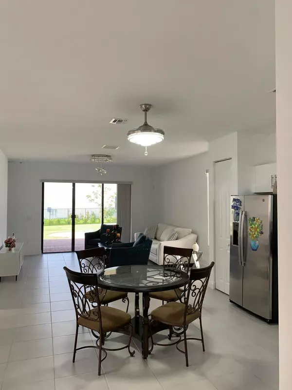 The Acreage, FL 33470,16193 Sandy Shore DR
