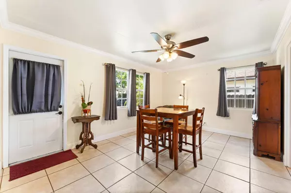 West Palm Beach, FL 33405,6410 Garden AVE