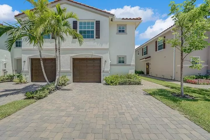 Lake Worth, FL 33467,6765 Broadwater LN