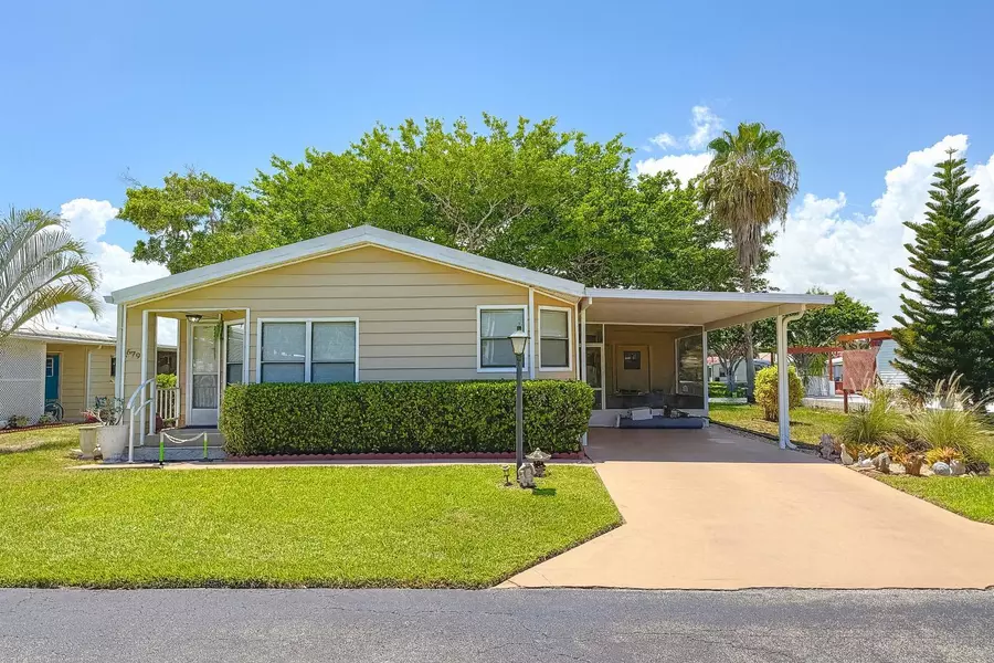 679 Sunny S Ave AVE, Boynton Beach, FL 33436