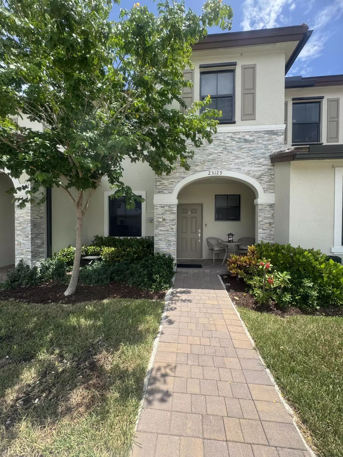 Cutler Bay, FL 33190,23129 SW 99 ST