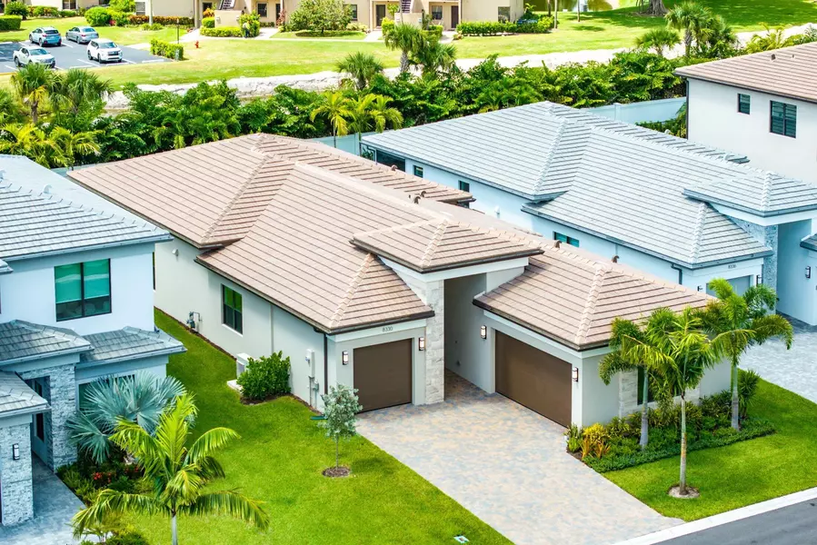 8330 Essex Country Club DR, Boca Raton, FL 33434