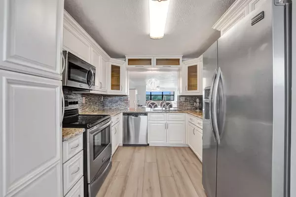 Sunrise, FL 33322,2606 NW 104th AVE 304