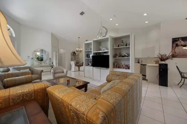Lake Worth, FL 33449,4677 Carlton Golf DR