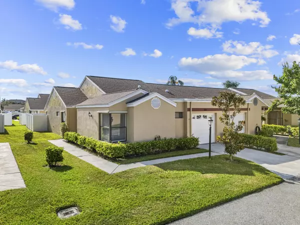 4560 Grand Cypress RD 50, West Palm Beach, FL 33417