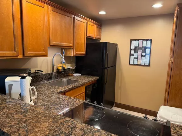 Boca Raton, FL 33487,5401 NW 2nd AVE 229