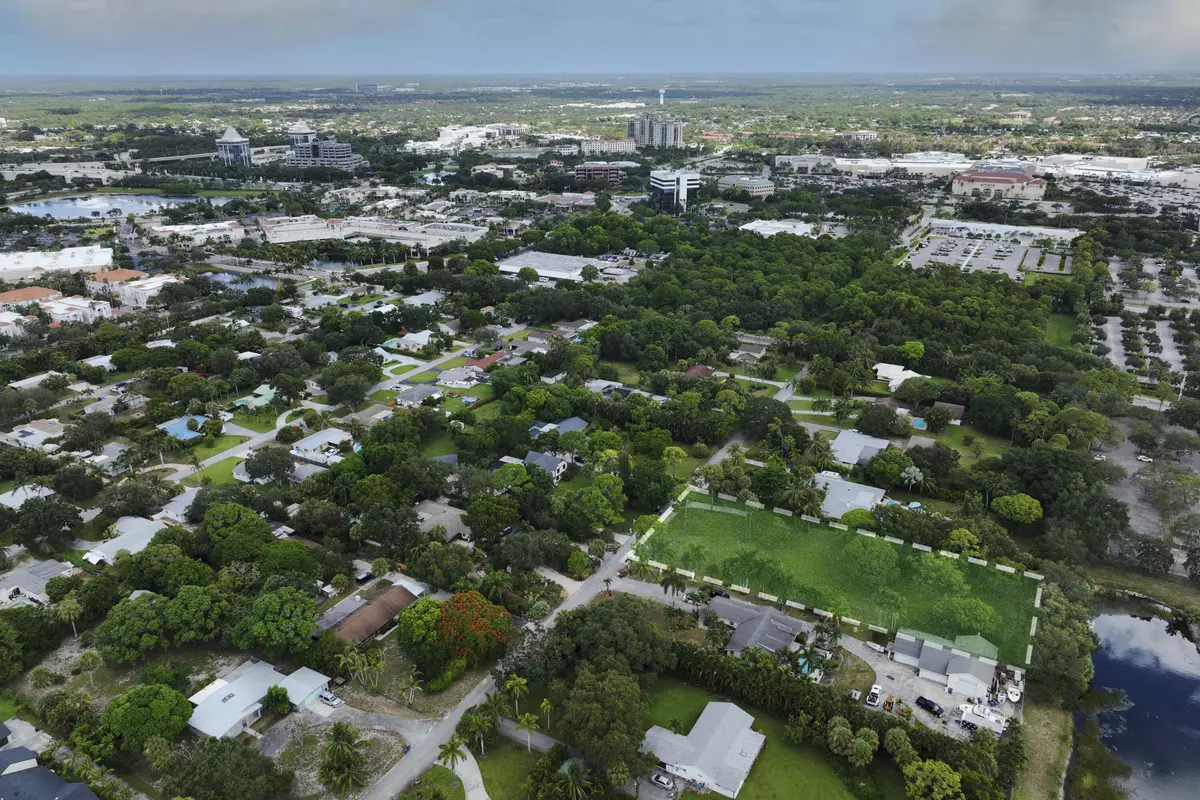 Palm Beach Gardens, FL 33410,11144 Monet Woods RD