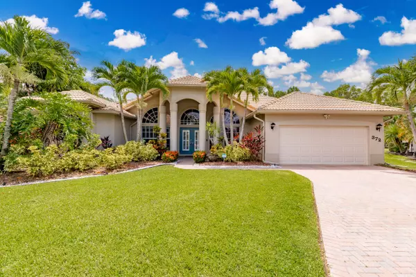Port Saint Lucie, FL 34953,372 SW Egret LNDG