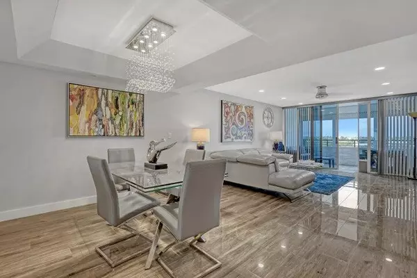 South Palm Beach, FL 33480,3589 S Ocean BLVD 511