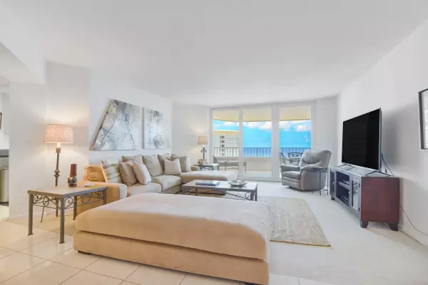 Boca Raton, FL 33432,550 S Ocean BLVD 2105