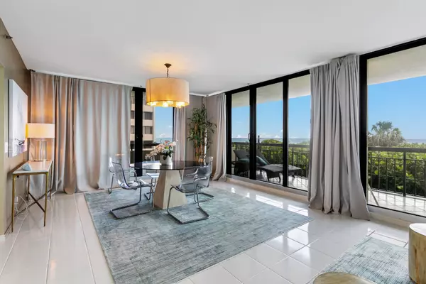 Singer Island, FL 33404,4050 N Ocean DR 1-101