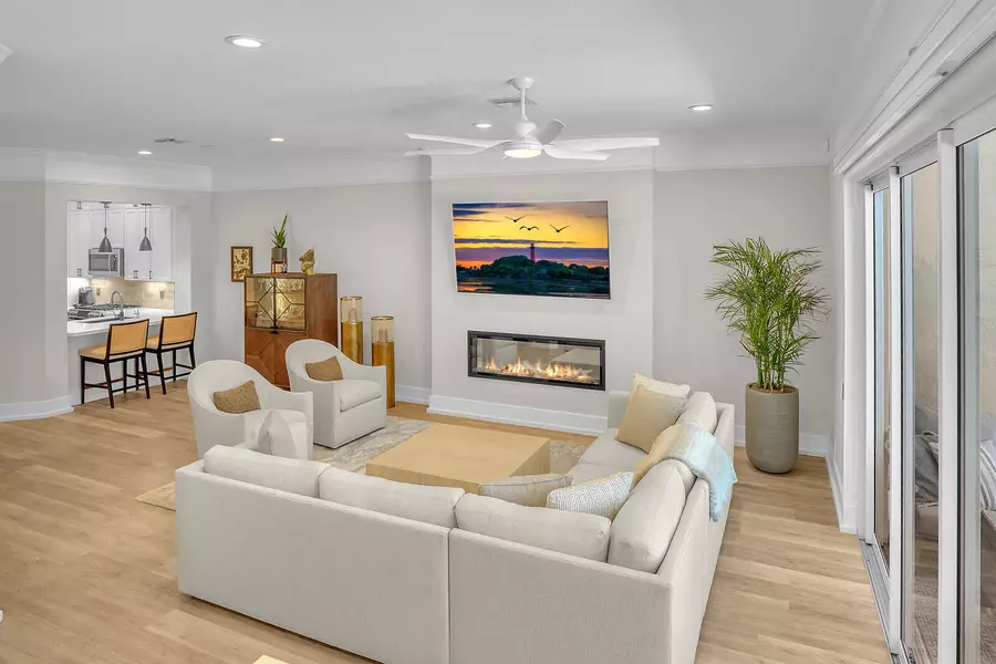 703 Cable Beach LN, North Palm Beach, FL 33410