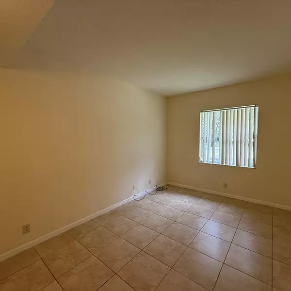 West Palm Beach, FL 33411,2947 Hope Valley ST 205