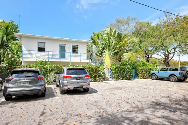 Fort Lauderdale, FL 33304,625 NE 13th AVE