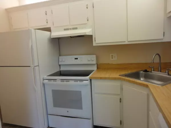 Greenacres, FL 33415,207 Foxtail DR A3