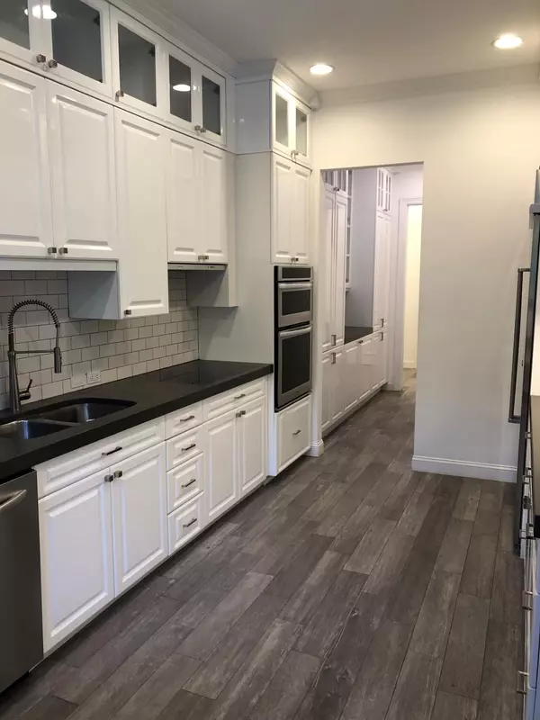 Palm Beach, FL 33480,249 Seminole AVE