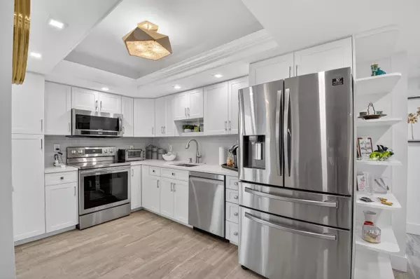 Boca Raton, FL 33434,6815 Willow Wood DR 4062