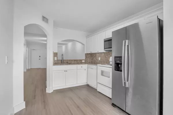 West Palm Beach, FL 33411,3474 Briar Bay BLVD 103