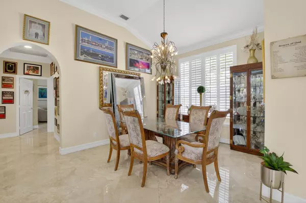 Boynton Beach, FL 33472,8121 Desmond DR