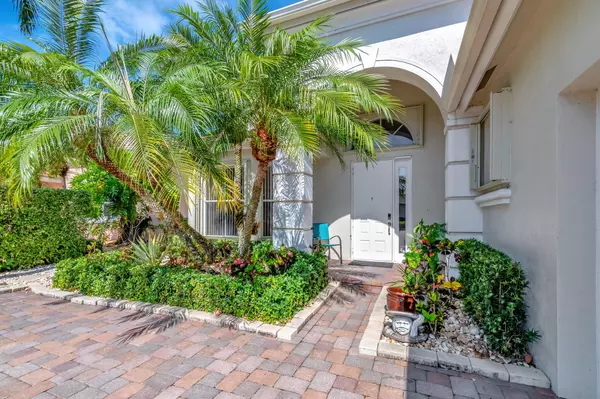 West Palm Beach, FL 33412,8198 Spyglass DR