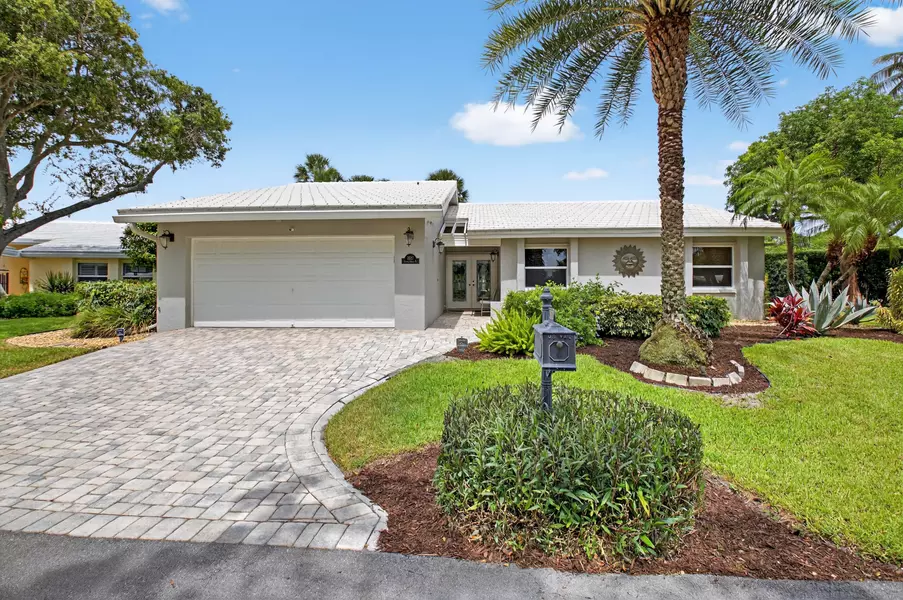 5527 N Cameo DR, Boca Raton, FL 33433