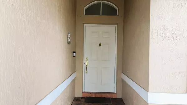 Lake Worth, FL 33463,5189 Prairie Dunes Village CIR