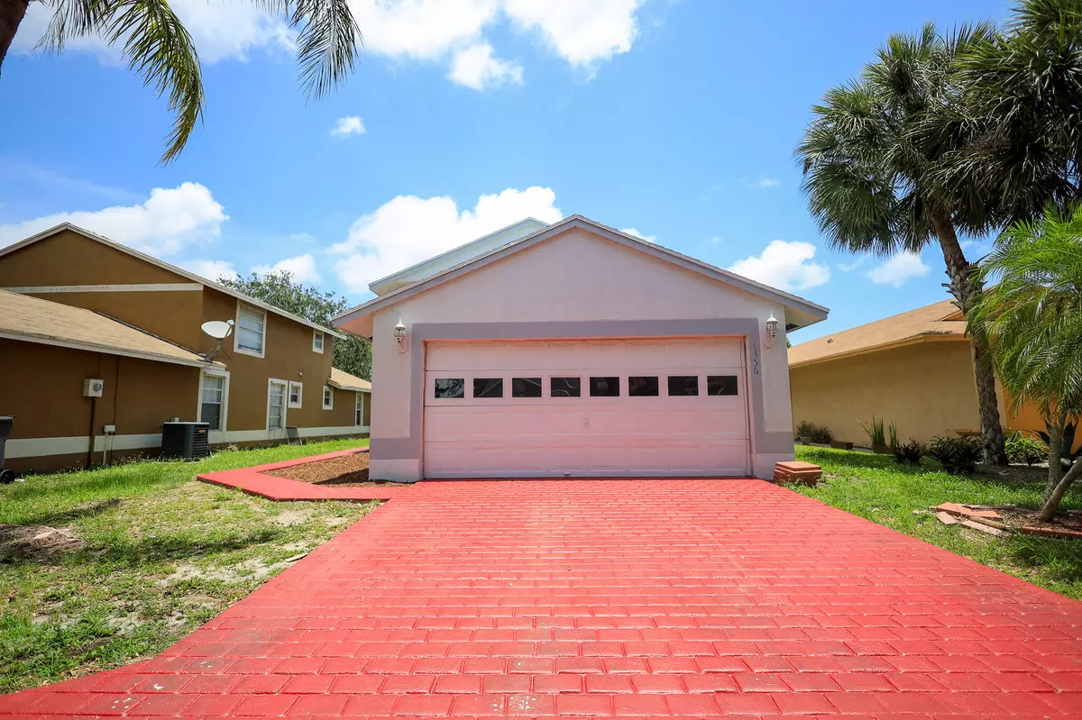 West Palm Beach, FL 33415,1356 Climbing Rose LN
