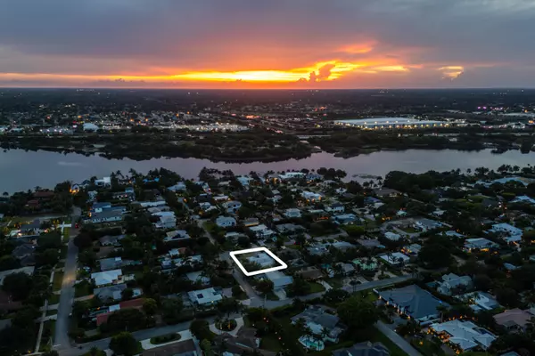 Delray Beach, FL 33444,1401 Dale LN