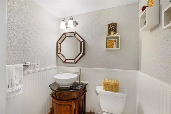 Deerfield Beach, FL 33441,953 SE 10th ST 6b