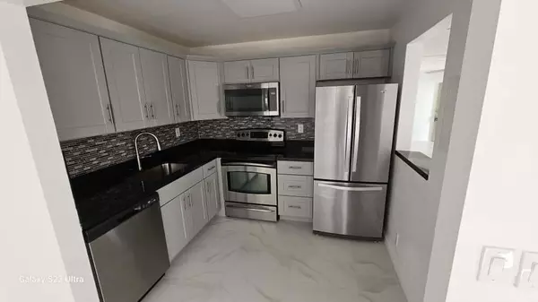 Delray Beach, FL 33484,400 Piedmont I