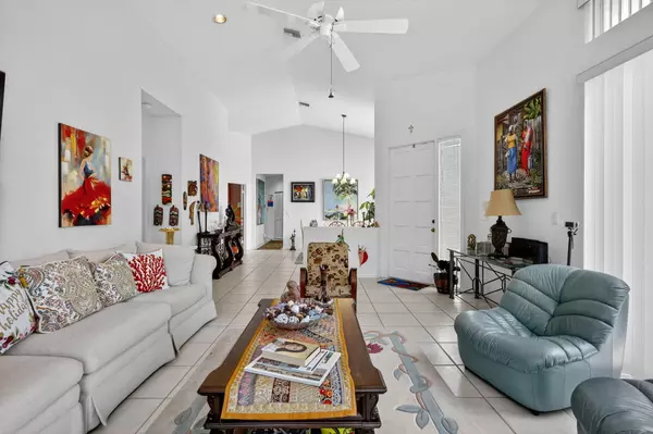 Lake Worth, FL 33449,4737 Carlton Golf DR