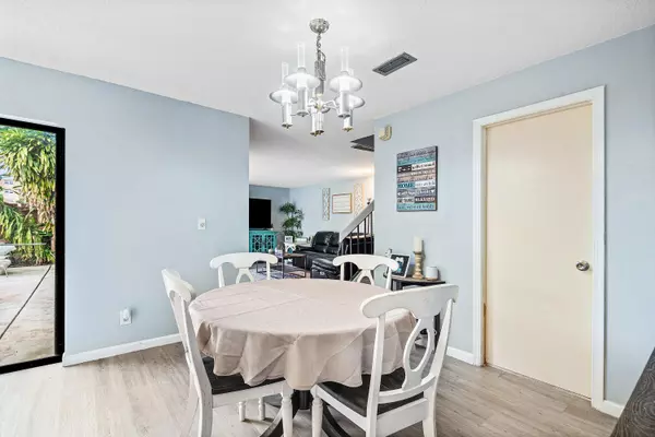 Atlantis, FL 33462,9 Atrium CIR A