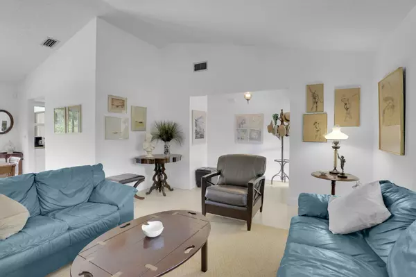 Boca Raton, FL 33431,2439 NW 30th ST