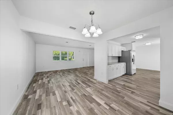 Vero Beach, FL 32962,825 2nd ST