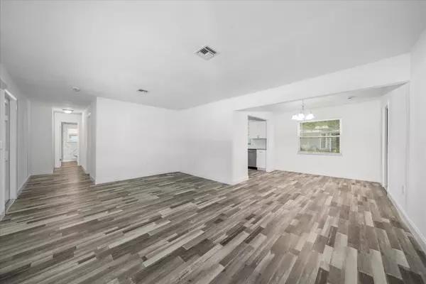 Vero Beach, FL 32962,825 2nd ST