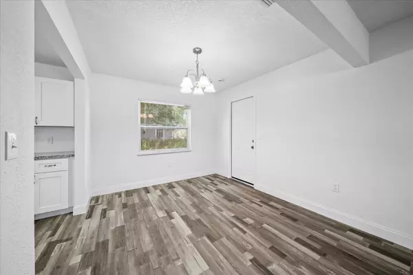 Vero Beach, FL 32962,825 2nd ST