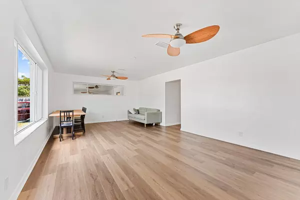 Hollywood, FL 33024,6560 Hayes ST