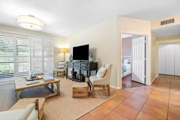 Wellington, FL 33414,11770 St Andrews PL 107