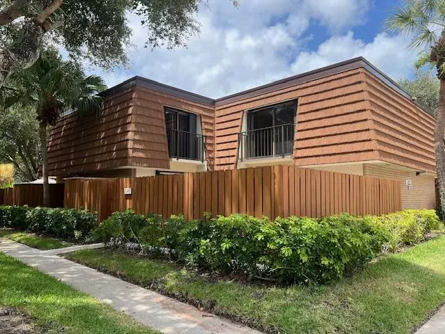 Jupiter, FL 33477,3245 32nd CT