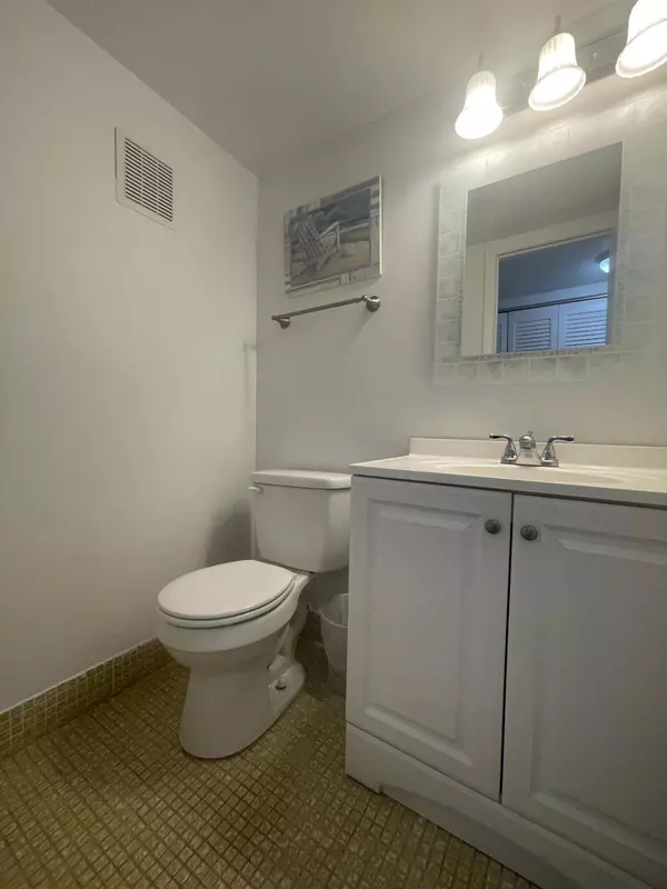 Deerfield Beach, FL 33442,474 Tilford V 474